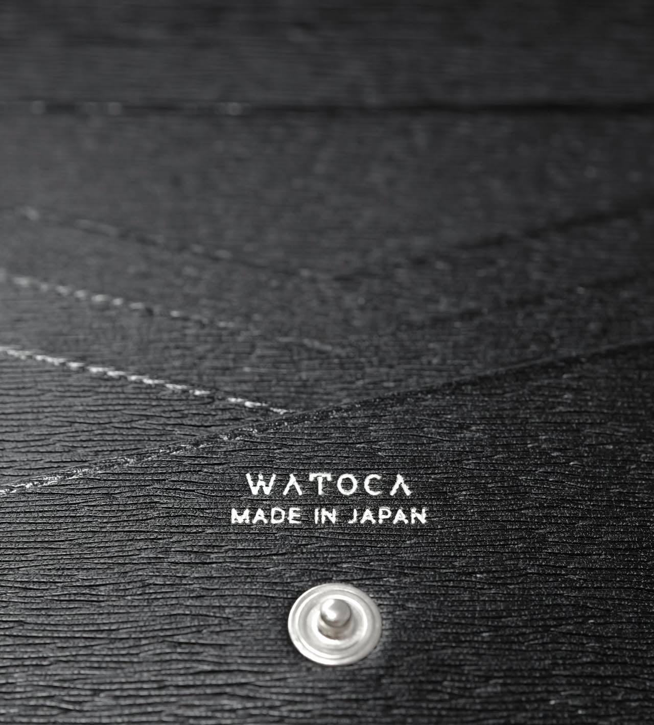 compact-wallet-karasuba-038