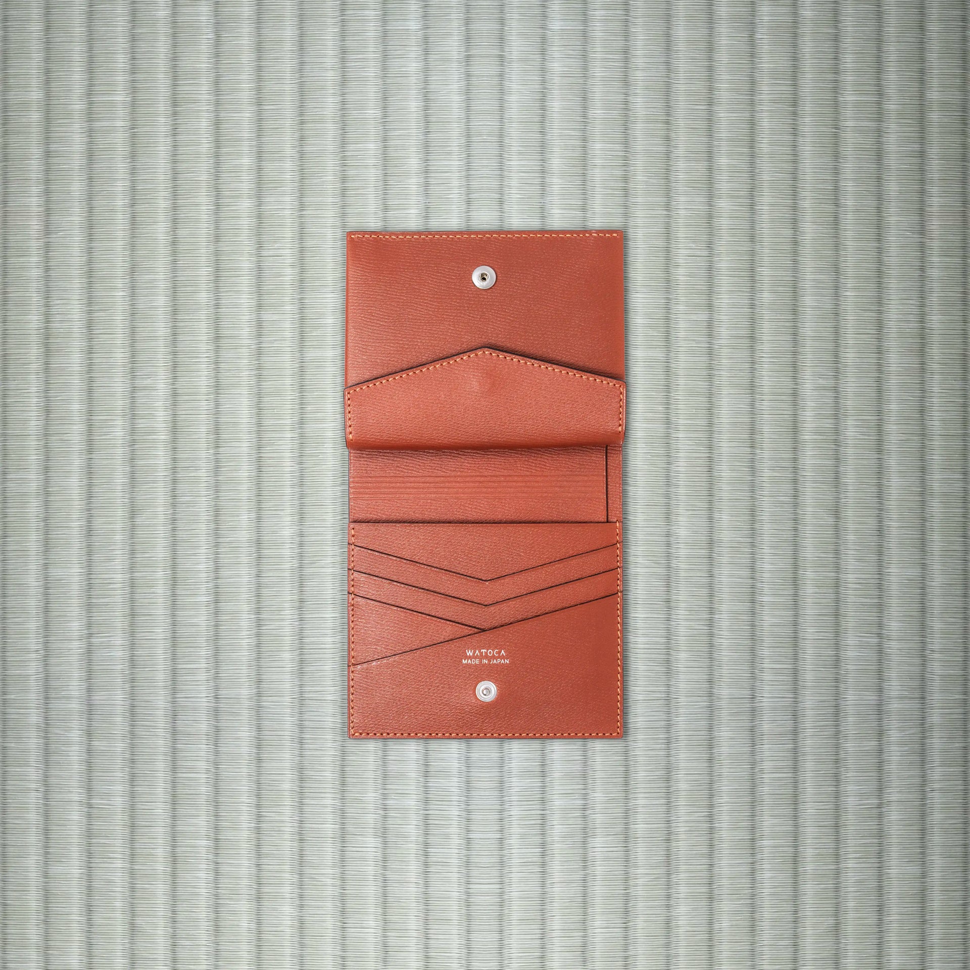 コンパクトウォレット KIMONO / BENIGARAレザー (総牛革) – わとか